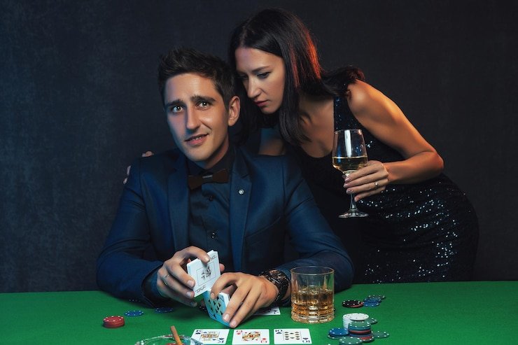 Antarmuka platform bikhoki dengan berbagai kategori permainan
